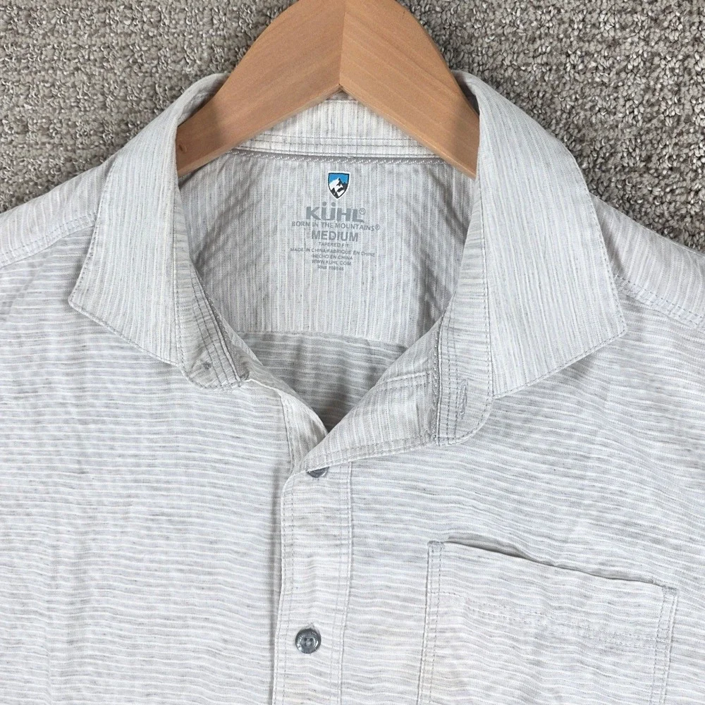 Kuhl Mens Riveara Tapered Fit Short Sleeve Button Down Shirt Gray Striped Medium